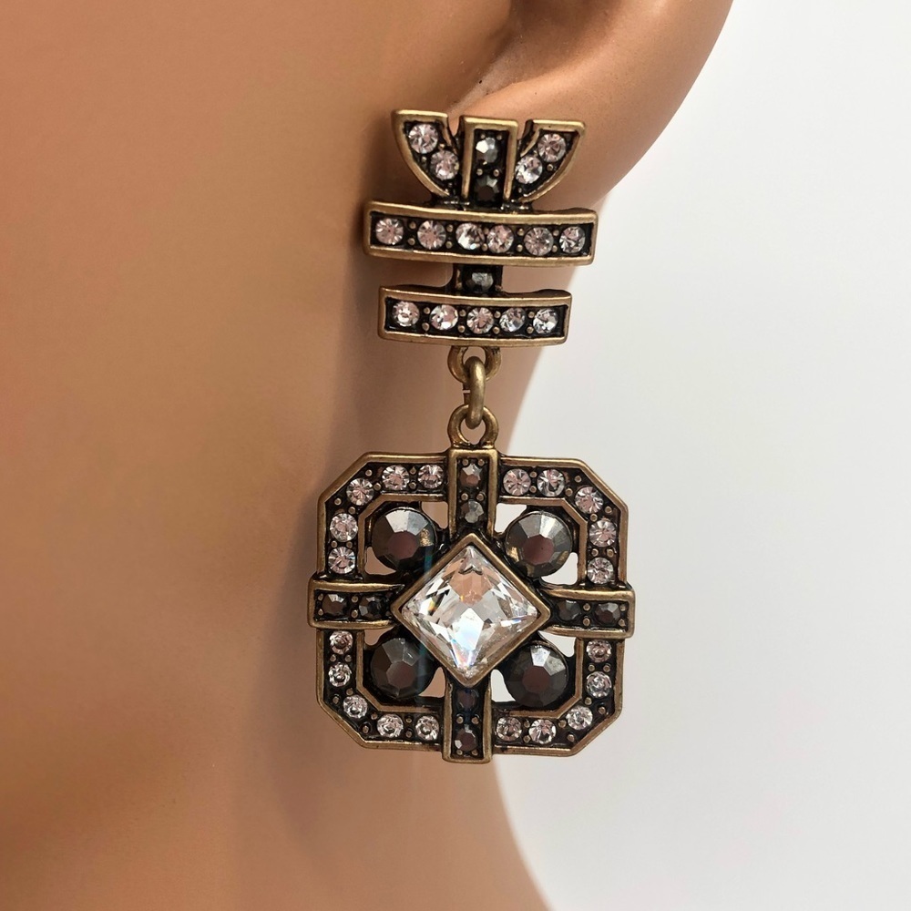 Elegant Gold and Silver Geometric Earrings‎